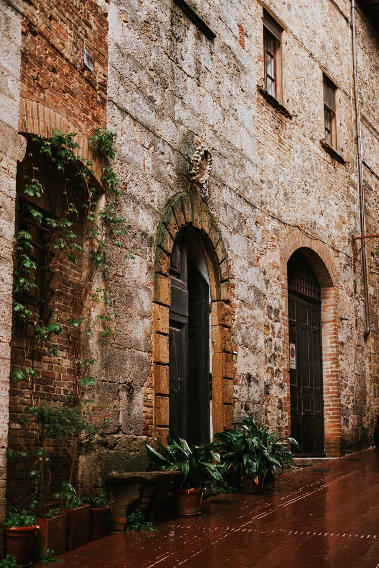 San Gimignano Courtyard